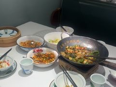 -费大厨辣椒炒肉(高铁吾悦广场店)