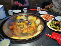 -缘福乡村铁锅炖民宿(八达岭店)
