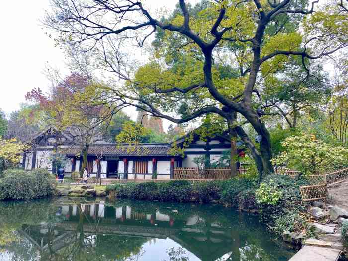 沈园-"沈园#&拾影相传,南宋爱国诗人陆游初娶."-大众点评移动版