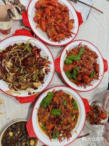 郭呆的香辣龙虾太好吃了
