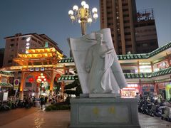 -市中心风采楼步行街