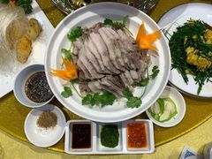 草原手把肉-德乐海蒙餐