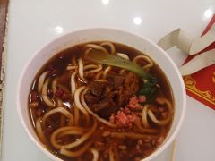 -杨记跷脚牛肉面(临汾鼓楼广场店)