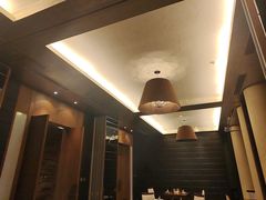 -粤尚腾香居中餐厅(首都机场希尔顿店)
