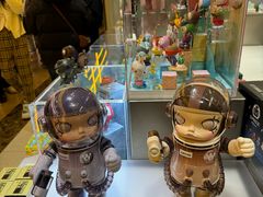 -泡泡玛特POPMART(蓝色港湾店)