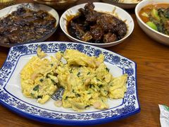 -胡子饮食店