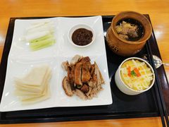 片皮鸭-东苑餐厅(厦门大学店)