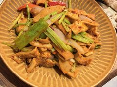 -贯贯吉·清真餐厅(浙江中路店)