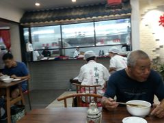 大堂-朱新年·苏式汤团·面点(北寺塔店)