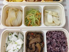 -轻蔬不用等·素食(江苏路店)