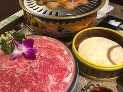 -三人行骨头王火锅(长寿店)