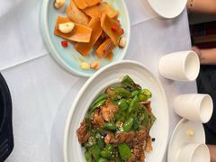 -鄱阳湖·江西小炒·瓦罐煨汤(五道口店)