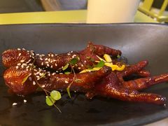 吮指鸡爪-桂满陇天书(南京德基旗舰店)