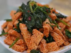 -马尔龙新疆饭店·清真(瑞景店)