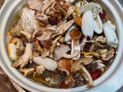 -野菌园·野生菌火锅首创第一家(关兴路总店)