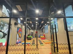 -小小特工运动馆(宝山三邻桥中心)