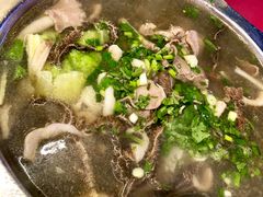 -谢老五跷脚牛肉·非遗传承店