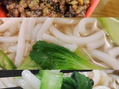 -丽虹云南过桥米线(兴工街店)