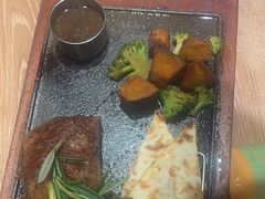 -豪客来牛排(成都锦江大融城店)