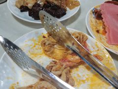-爱客得牛排海鲜烤肉·火锅自助(春熙路黑金好店)