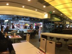 -肯德基(虹桥机场T2北指廊精选外卖点店)