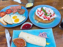 -蓝壁虎咖啡酒馆