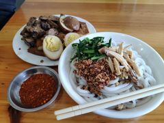-再回首鸡肉米线(人民路一店)