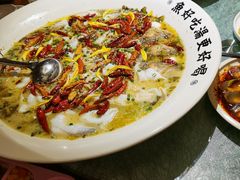 老坛酸菜鲈鱼-江渔儿酸菜鱼(常平翔龙天地店)