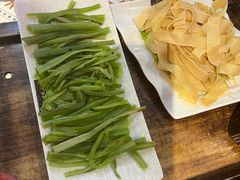 -唇辣号重庆老火锅(燕郊鑫乐汇店)