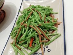 芦蒿炒茶干-苏帮袁Sue Cuisine(将台店)