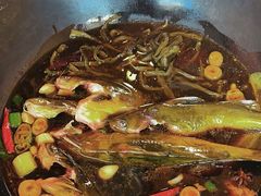 -崔记生活·铁锅炖鱼粘卷子(总店)