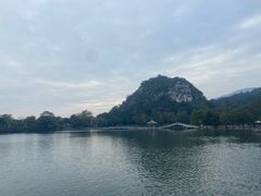 -星湖旅游景区七星岩