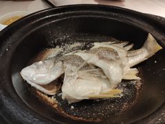 油盐焗海立鱼-百味馆·粤菜·湛江菜(后海花园店)