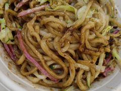 -黑八私房老北京炸酱面