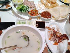 -梅利汴京烤鸭•开封豫菜地标店(东大街店)