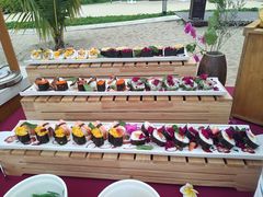 -亚龙湾希尔顿自助餐厅·海鲜·烧烤·沙滩BBQ·现场乐队