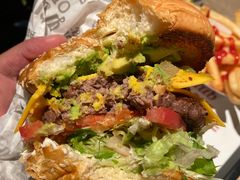 -The Habit Burger Grill 哈比特汉堡(复兴soho店)