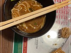 -肥汁米蘭香港米线(宁波路总店)