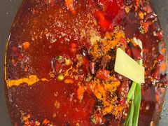 -旧街市鲜货老火锅(大光路店)