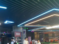 -洛克公园·篮球·台球(雨花客厅店)