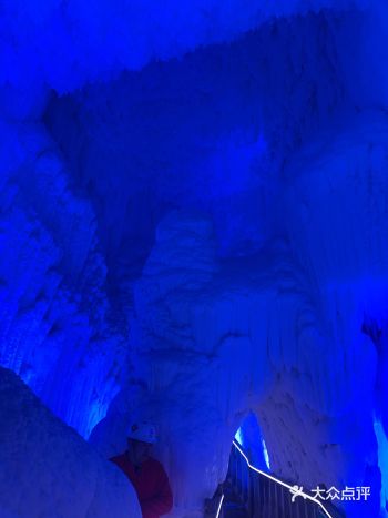 百闻不如一见，走进世界最大的冰洞群-云丘山