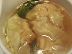 -新大咀港式茶餐厅(宝山万达店)