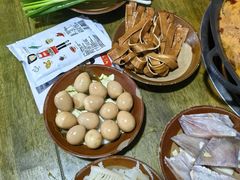 -黄潇洒老火锅(九眼桥宏济巷店)