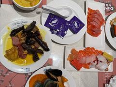 -四海一家自助餐(益田假日广场店)