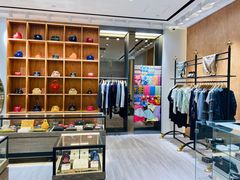 -Vivienne Westwood(上海来福士广场店)