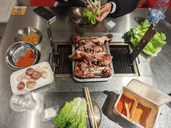 -内蒙古海拉尔烤羊腿·烤全羊·烧烤