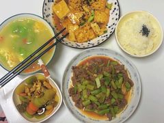 -鲸励母婴月嫂(望京店)