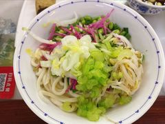 肉丁小碗干炸炸酱面-海碗居(牡丹园店)