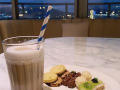 -瑰丽酒店·海吧·天际下午茶·现场DJ·天台酒吧