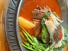 -喇喇排骨火锅·传统韩式脊骨汤(望京西园总店)